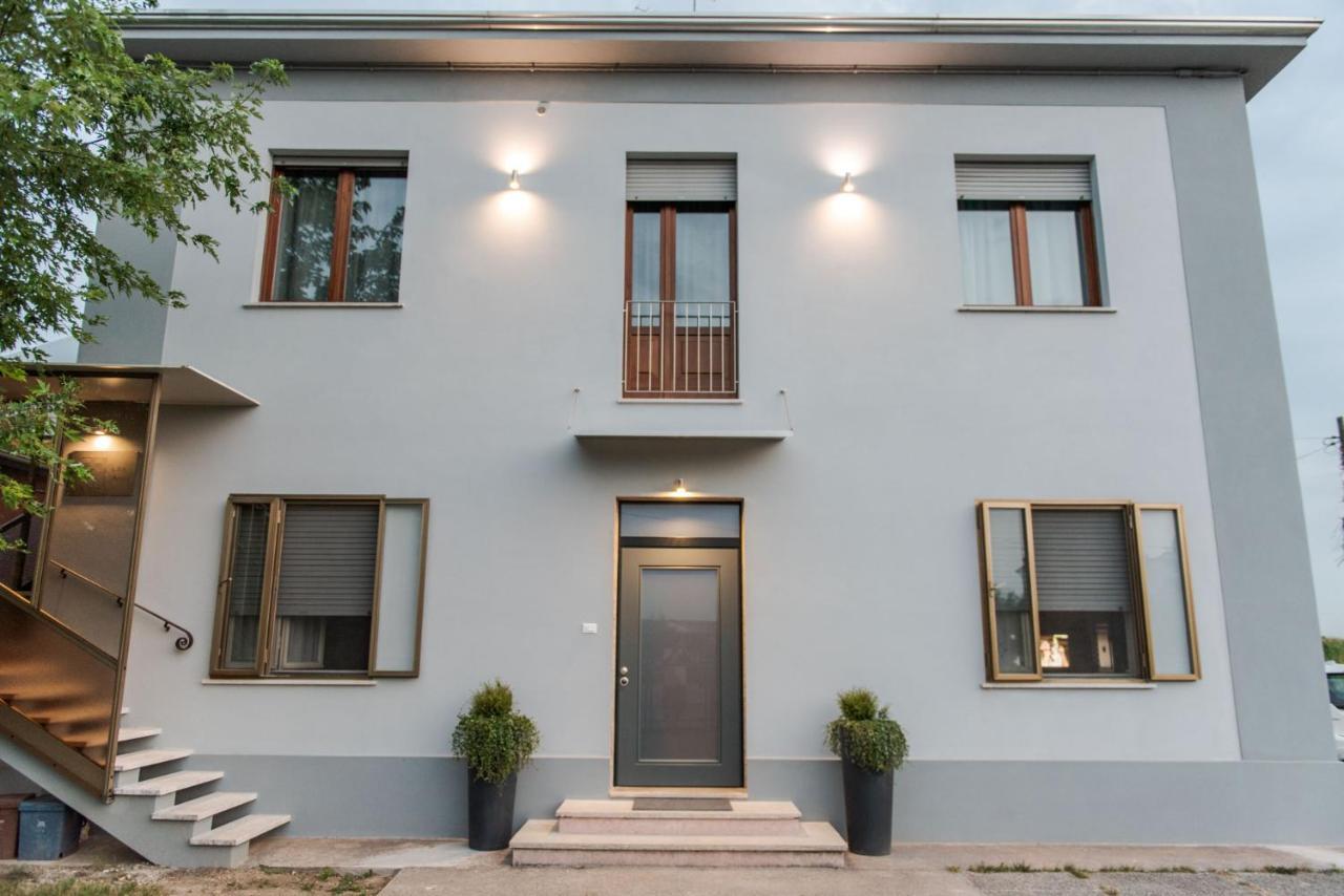 Casa Anita B&B Design Castel d'Ario Екстер'єр фото